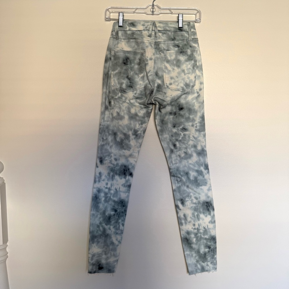 Good American Good Legs Cloud Tie Die Jeans - Picture 6 of 6